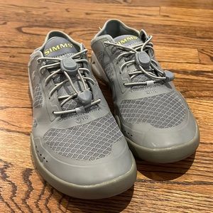 Simms challenger skiff shoe